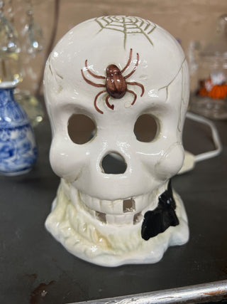 Ceramic skull tea light