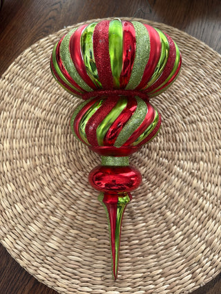 Large decorative ornament