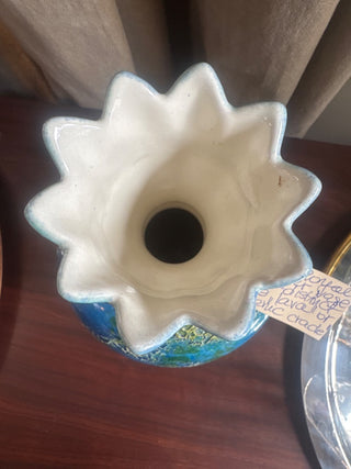 Mcm, Royal Haeger blue lava, volcanic crackle glaze. Tulip top