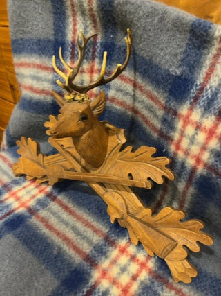 Stag with guns, wood