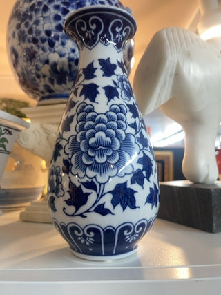 Bombay blue & white  vase