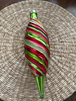 Large decorative ornament