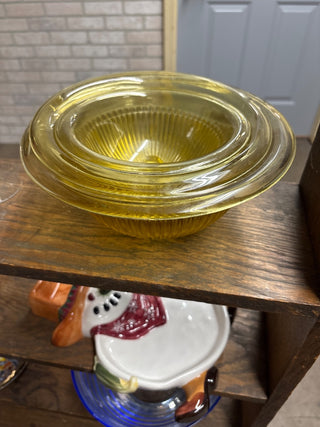 Vintage Federal Glass Amber Ribbed 3 Nesting Bowls #370