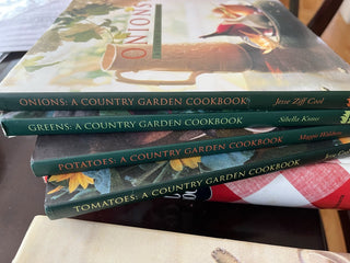 Stack (4) Country Garden Cookbook Vegetable