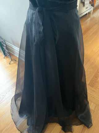 Full Length Black WitchesSkirt Size 6