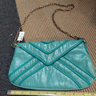 MELIs Bianco 1980s turquoise purse