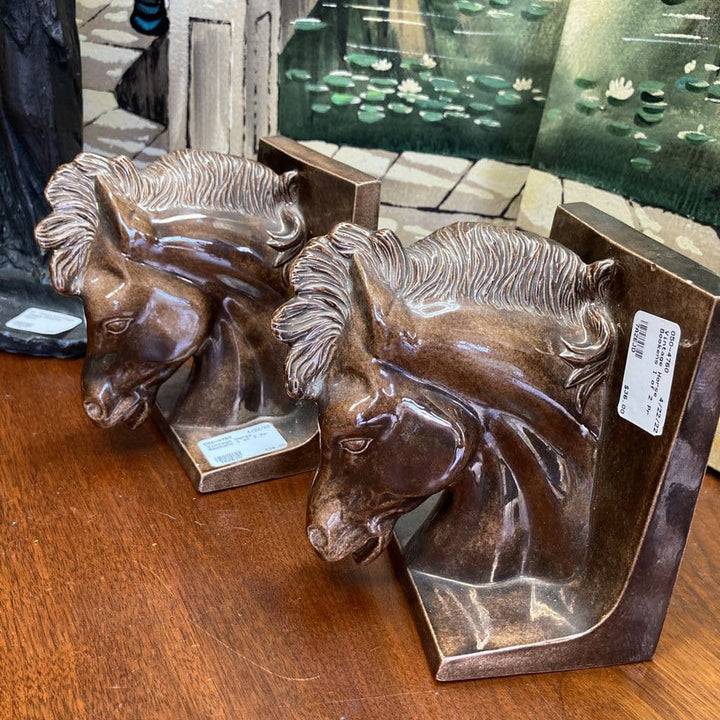 Vintage Horse Bookens 1 of 2 Pr