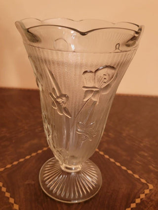 Jeanette Iris & Herringbone depression glass vase DNC