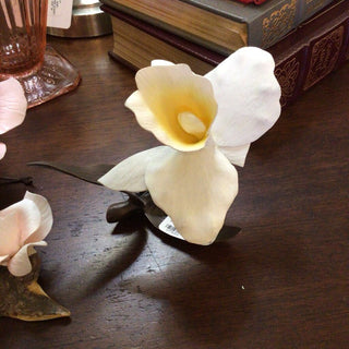 B-Boehm Porcelain/Bronze Orchid (chipped)
