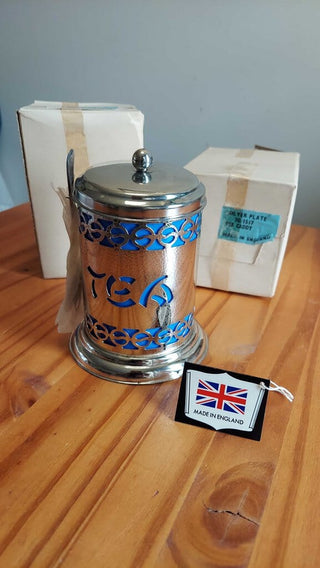 mid-century queen anne tea canister with silver spoon. brand new vintage stock.