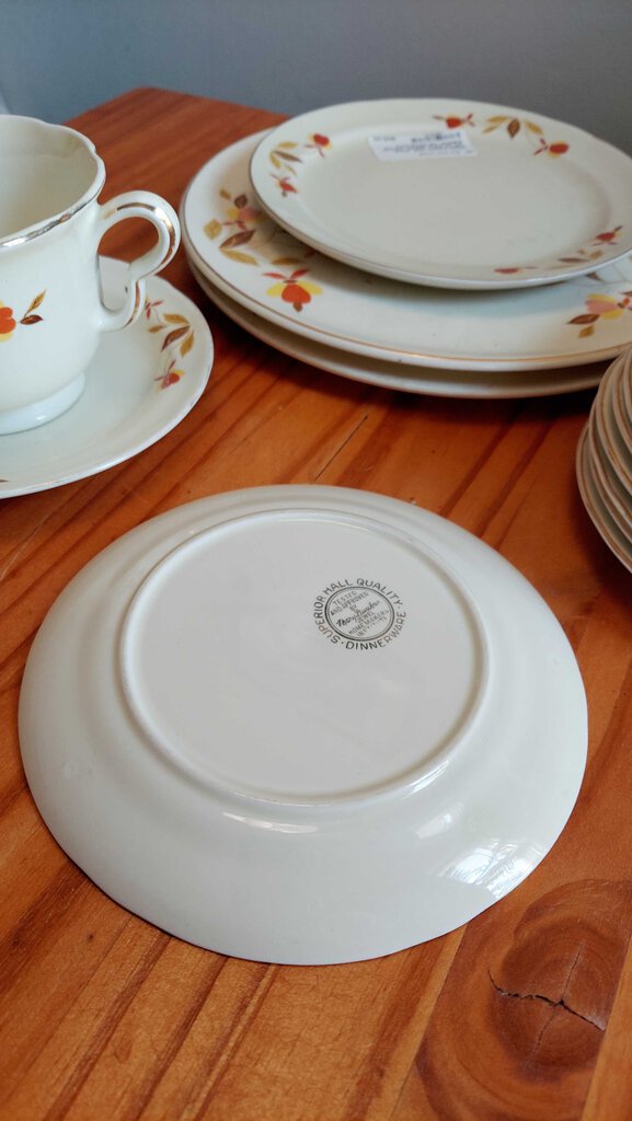 (14pc) FIRM- Autumn Leaf Jewel Tea by HALL, Dishes. Vintage Superior Hall Dinnerware