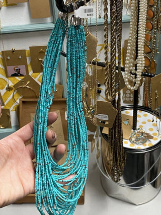 Necklace-Turq multi strand