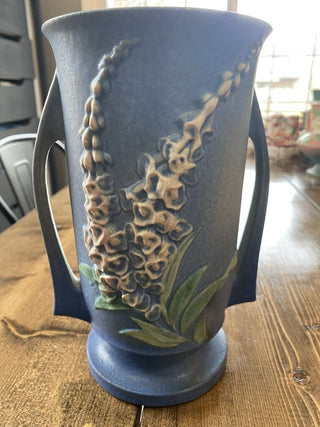 Roseville 48-8 Foxglove Vase, Blue