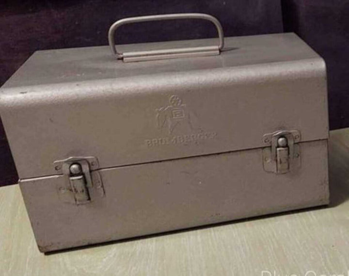 1950s BRUMBERGER 8MM FILM STORAGE UTILITY METAL CASE