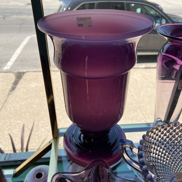 Lrg purple vase