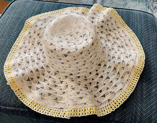 1970s raffia woven womens wide brim hat made in taiwan republic of china FIRM