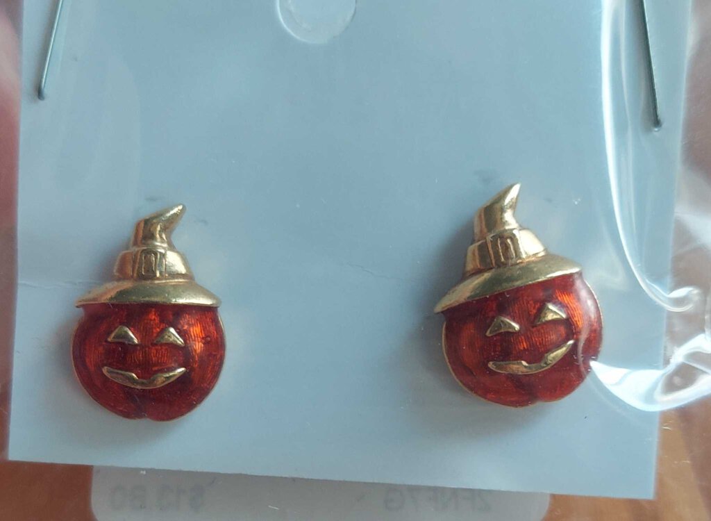 Vintage Avon pumpkin jack-o'-lantern earrings (T&M)