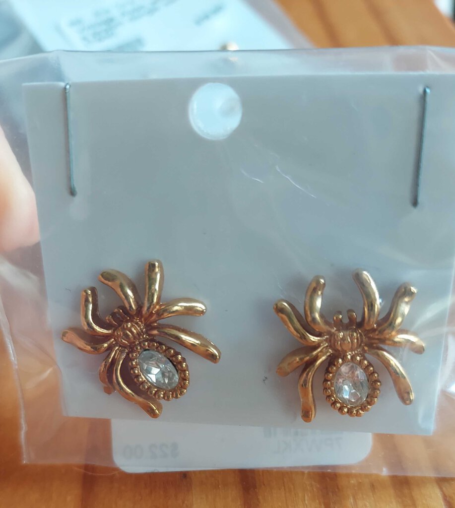 Vintage Avon spider rhinestone earrings (T&M)