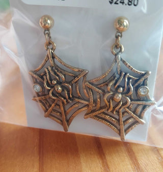 Vintage Avon Spider web rhinestone dangle earrings (T&M)