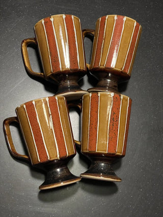 4 Earthenware Pedestal Mugs