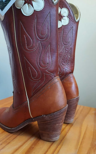 1960s ACME western heeled boots with cream flower and piping design FIRM