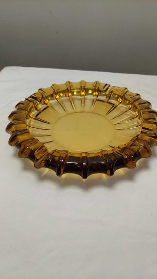 1970 - No. G933 Corona ashtray, Gold (amber) by Hazelware