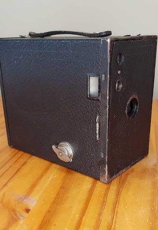 Antique 1920s No.2A Brownie Model "C" box camera by Kodak FIRM