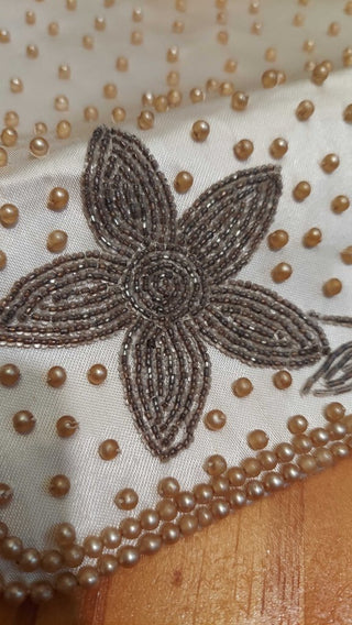 1950s - White Satin Beaded Floral Clutch by La Regale Product Japan (T&M)