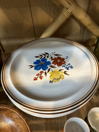 Dinner Plate - Colonial Stoneware Priscilla