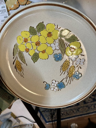 Dinner Plate - Hearthside Springtime Floral Expressions