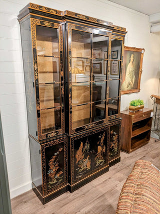 1960s Drexel Black Lacquer Chinoiserie Break Front China Cabinet